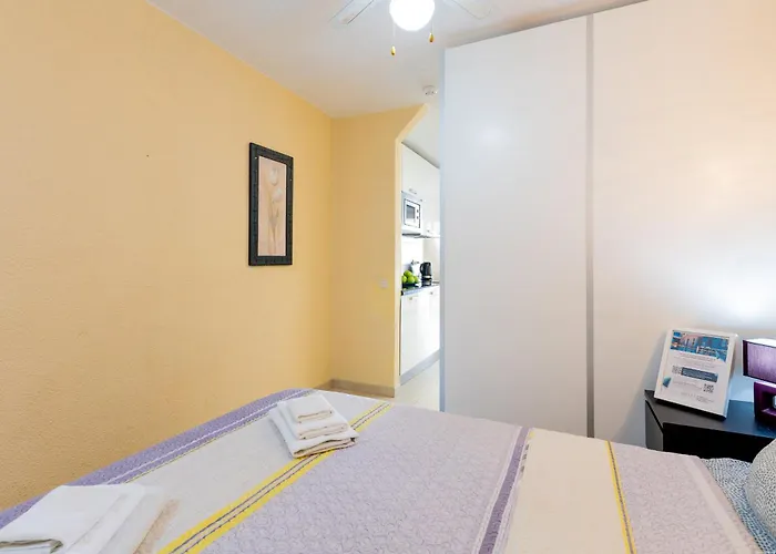 Апартаменти Beautiful With Sea View Адехе